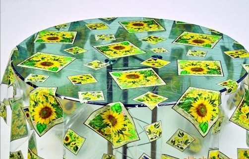 优质批发 PVC透明印花桌布 便宜桌布 可接受订制