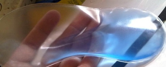 采购优质供应PVC冰袋 眼罩冰袋 PVC冷热包 眼罩水袋 冰冰凉保健 17*7CM